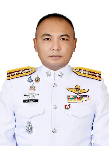 พ.ต.อ.นิวัต ทัศนเกษม